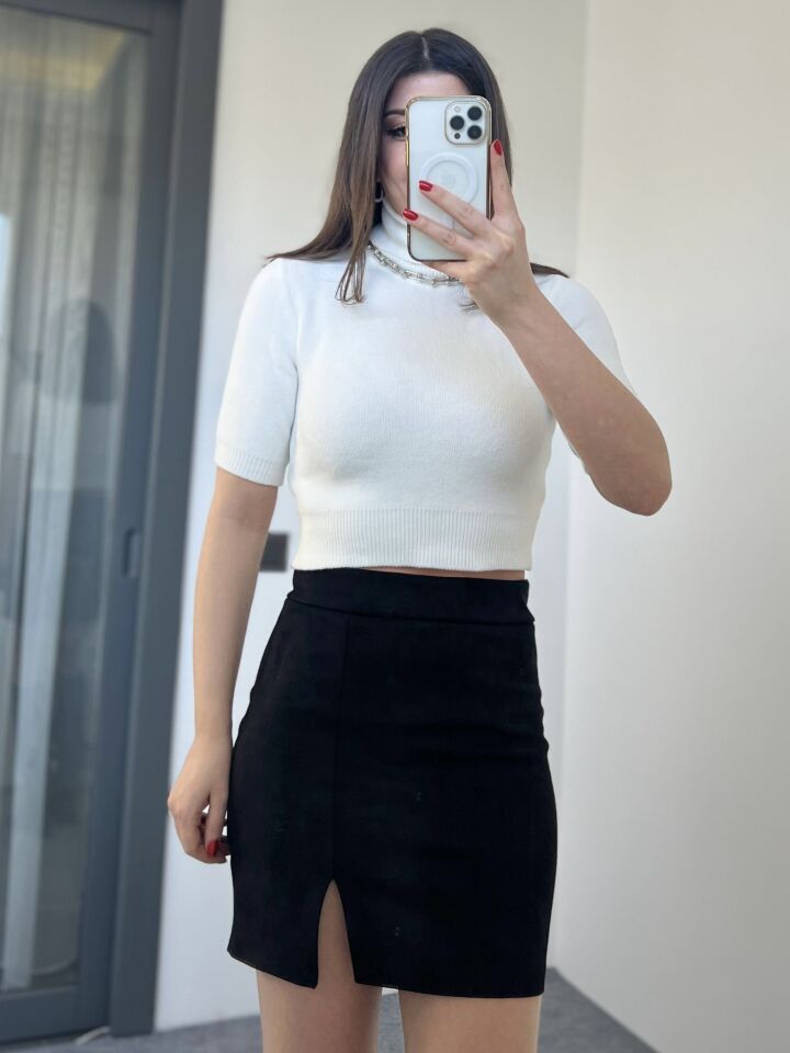 Nubuk Yırtmaçlı Mini Etek