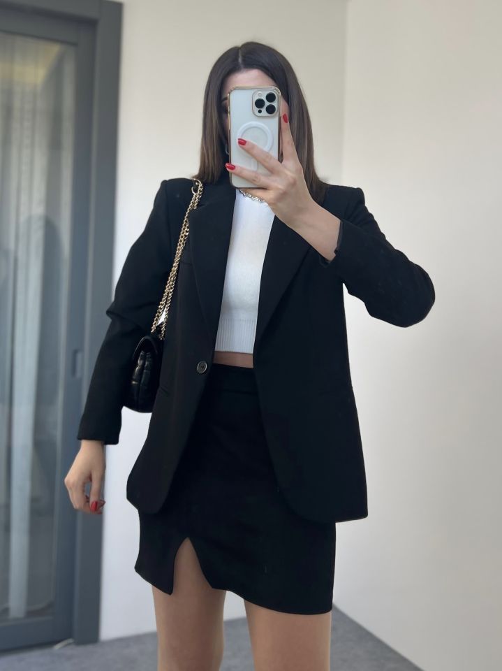Siyah Cep Detay Tek Düğme Blazer Ceket