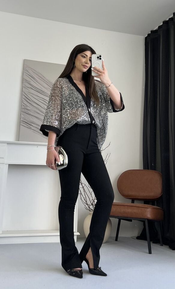 Pul Payet Şeritli Kimono