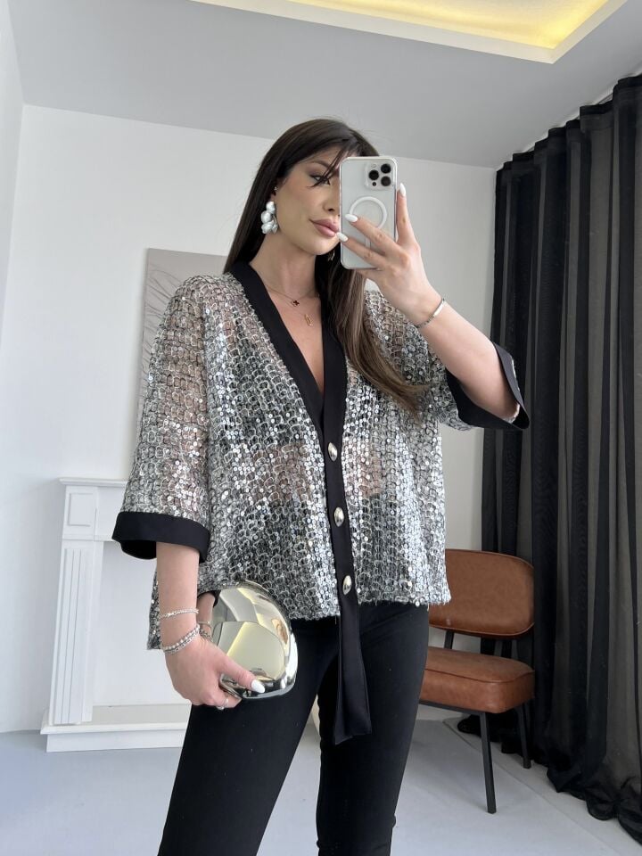 Pul Payet Şeritli Kimono