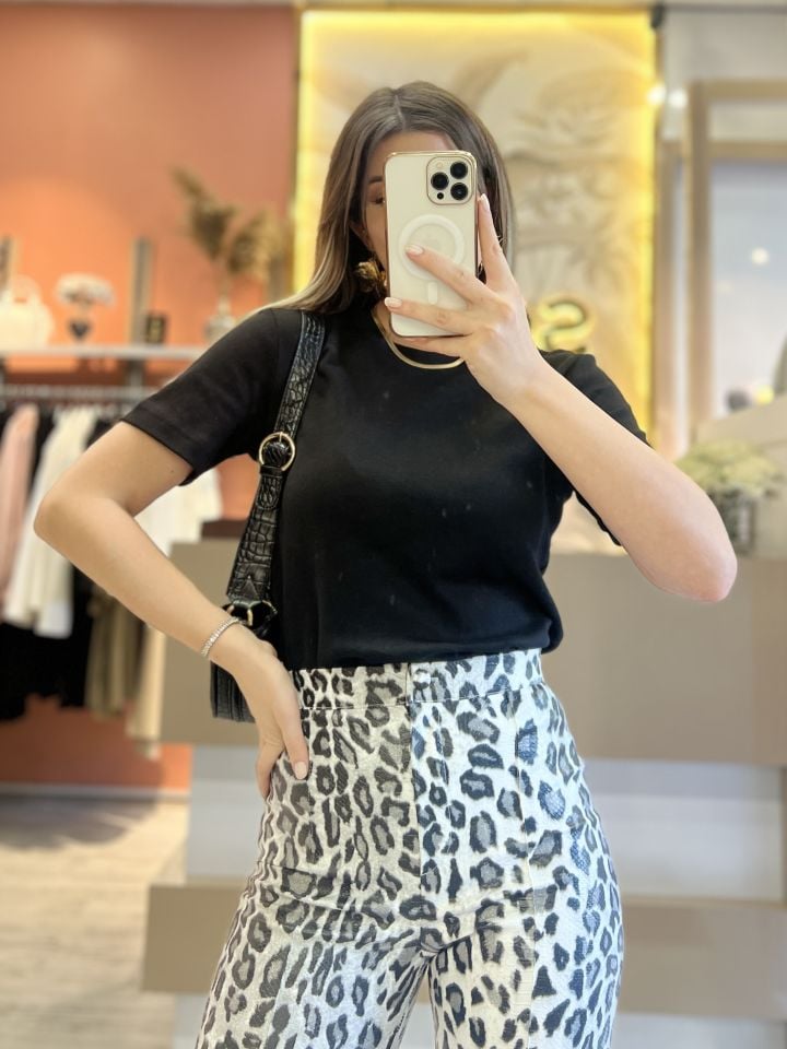 Siyah Basic Bisiklet Yaka Tişört