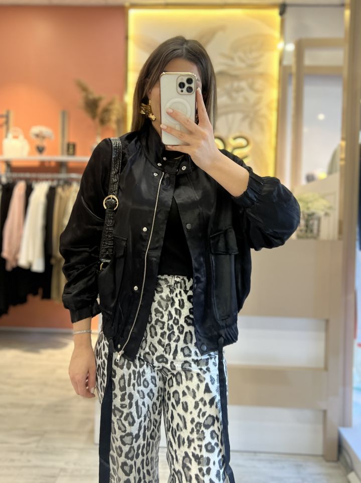 Siyah Saten Bomber Ceket
