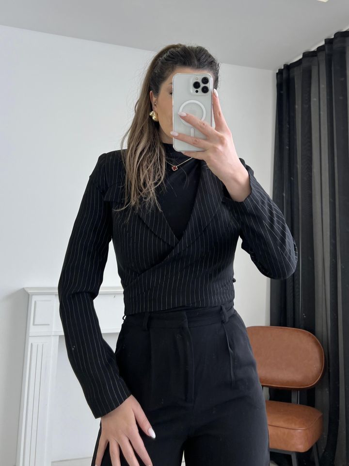 Çizgili Bel Detay Crop Ceket