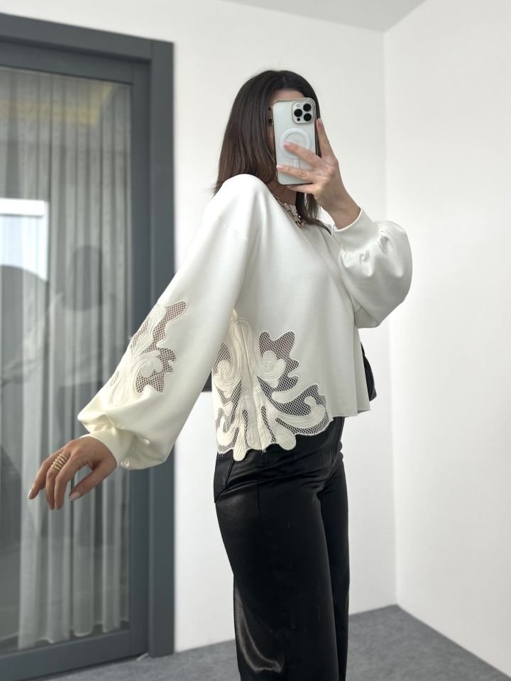 Beyaz Modal Kumaş Petek Detay Sweatshirt