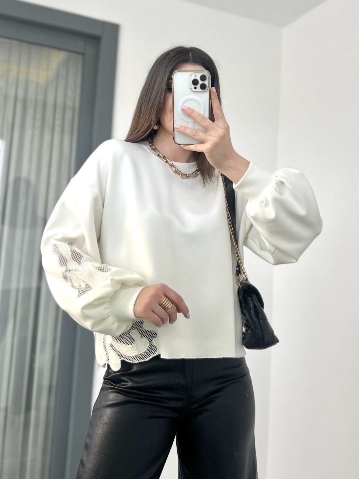 Beyaz Modal Kumaş Petek Detay Sweatshirt