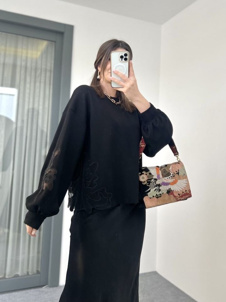 Siyah Modal Kumaş Petek Detay Sweatshirt