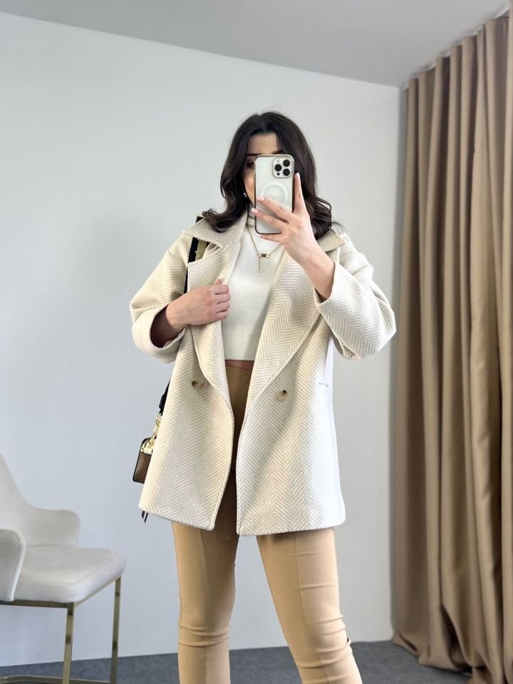 Krem Balıksırtı Oversize Kaban