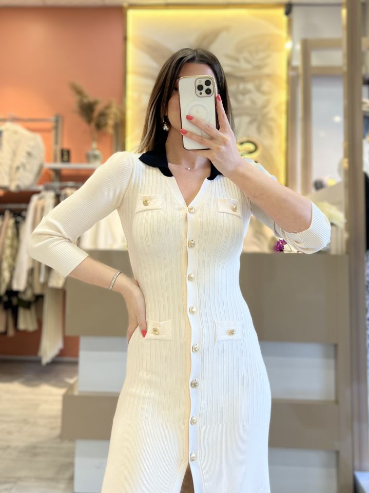Krem Polo Yaka Düğme Detay Elbise
