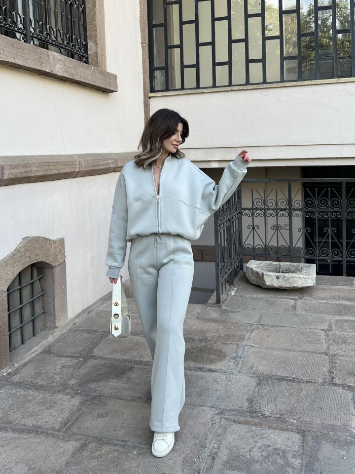 Açık Gri Fermuarlı Sweat Pantolon Takım