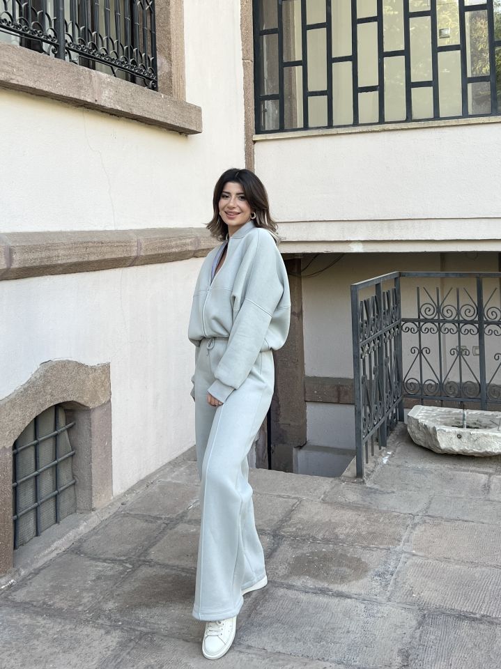 Açık Gri Fermuarlı Sweat Pantolon Takım