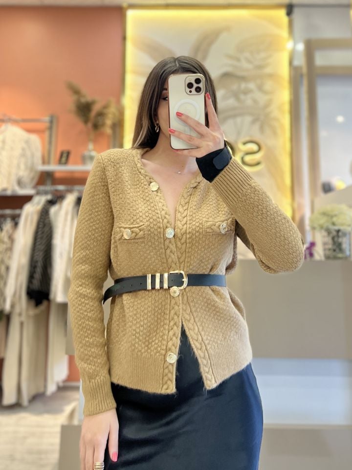 Taba Gold Düğme Detay Hırka