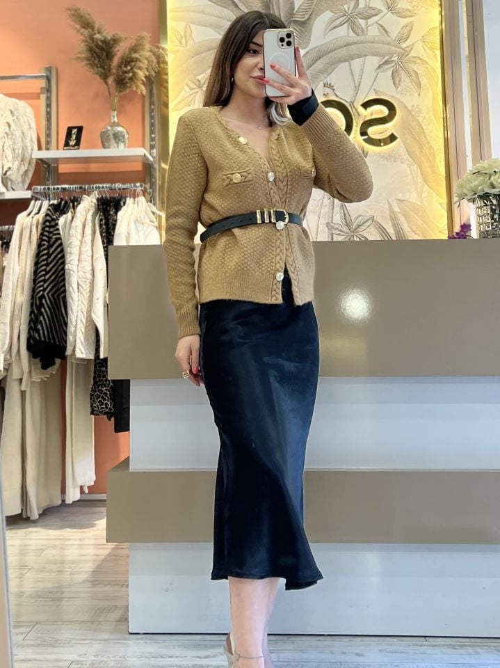 Taba Gold Düğme Detay Hırka