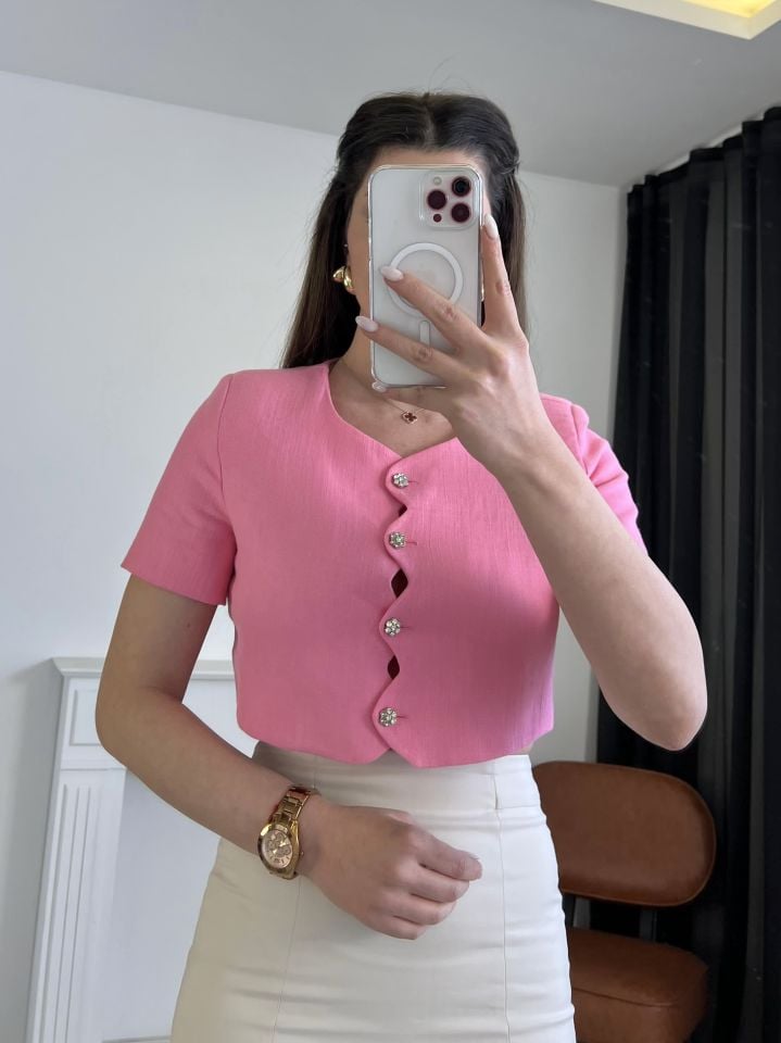 Pembe Taş Detay Crop Ceket