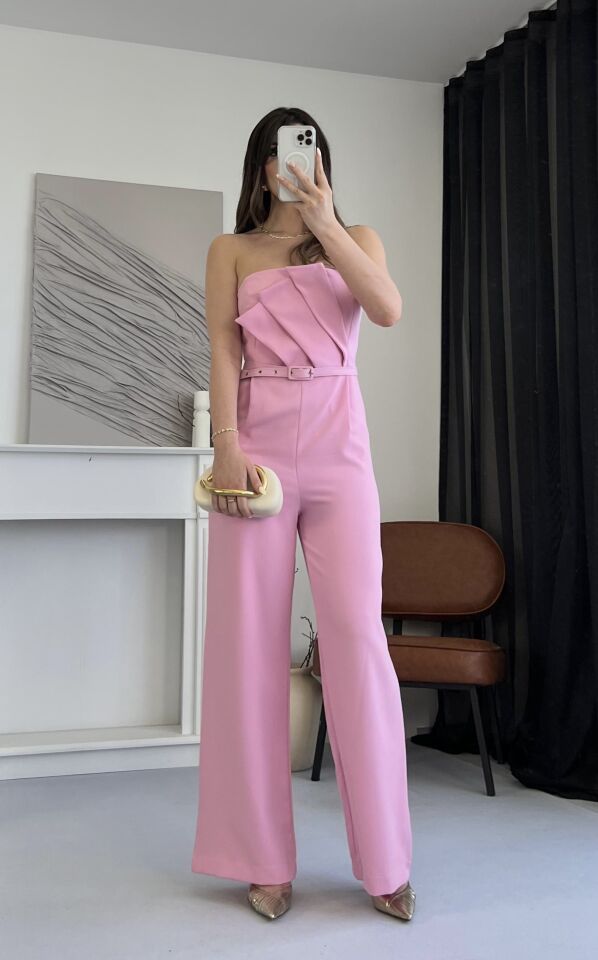 Yaka Detaylı Kemerli Şık Pembe Tulum