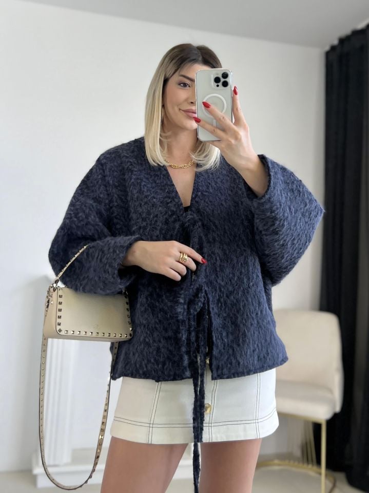 Lacivert Oversize Yün Ceket
