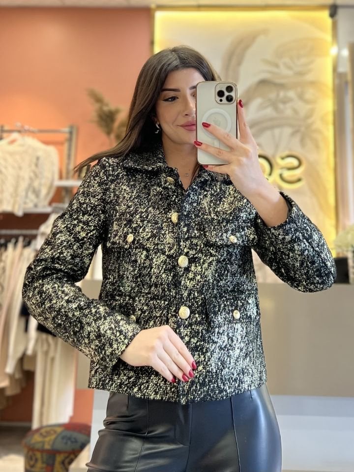 Siyah Gold Baskılı Düğme Detay Ceket