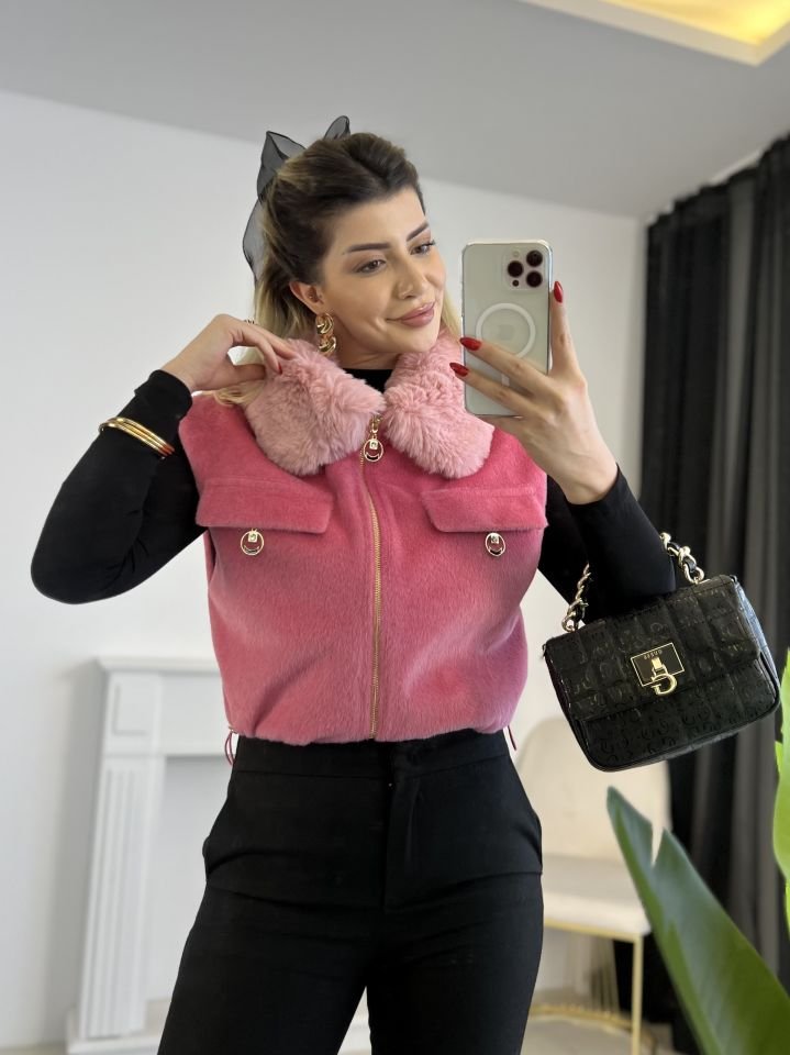 Pembe Kürk Yaka Yelek