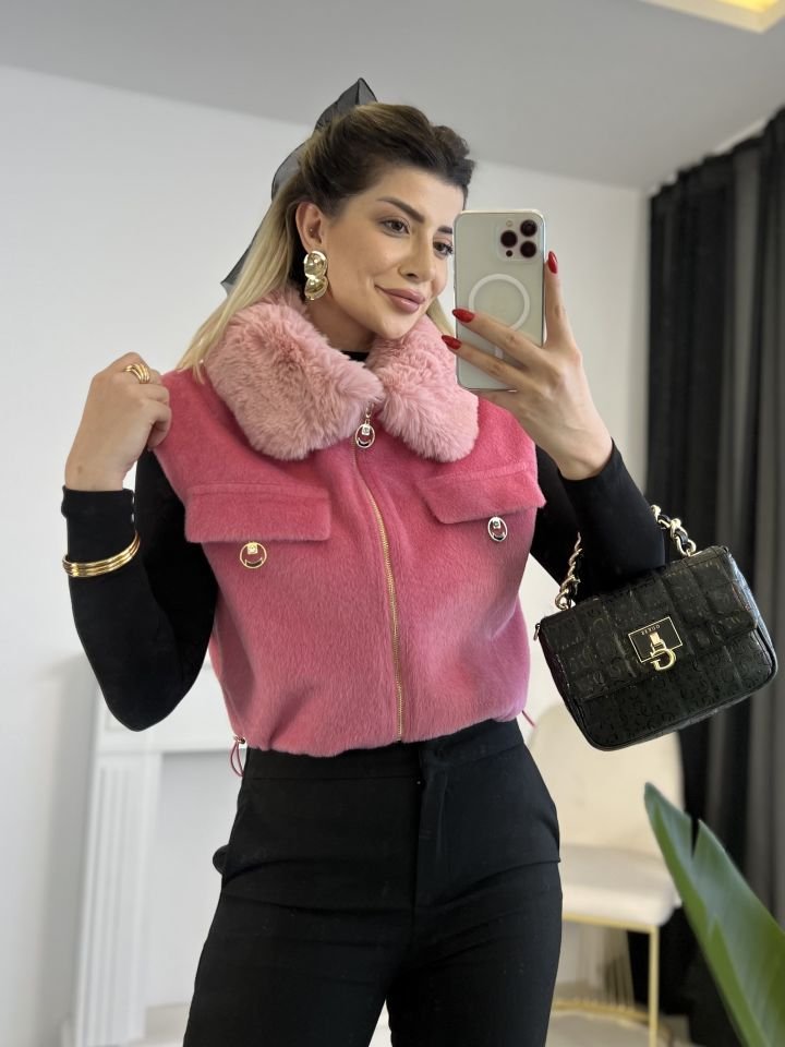 Pembe Kürk Yaka Yelek