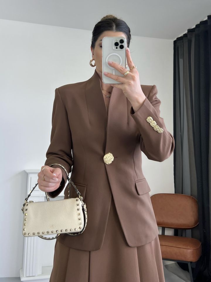 Kahverengi Gold Düğme Detay Blazer Ceket