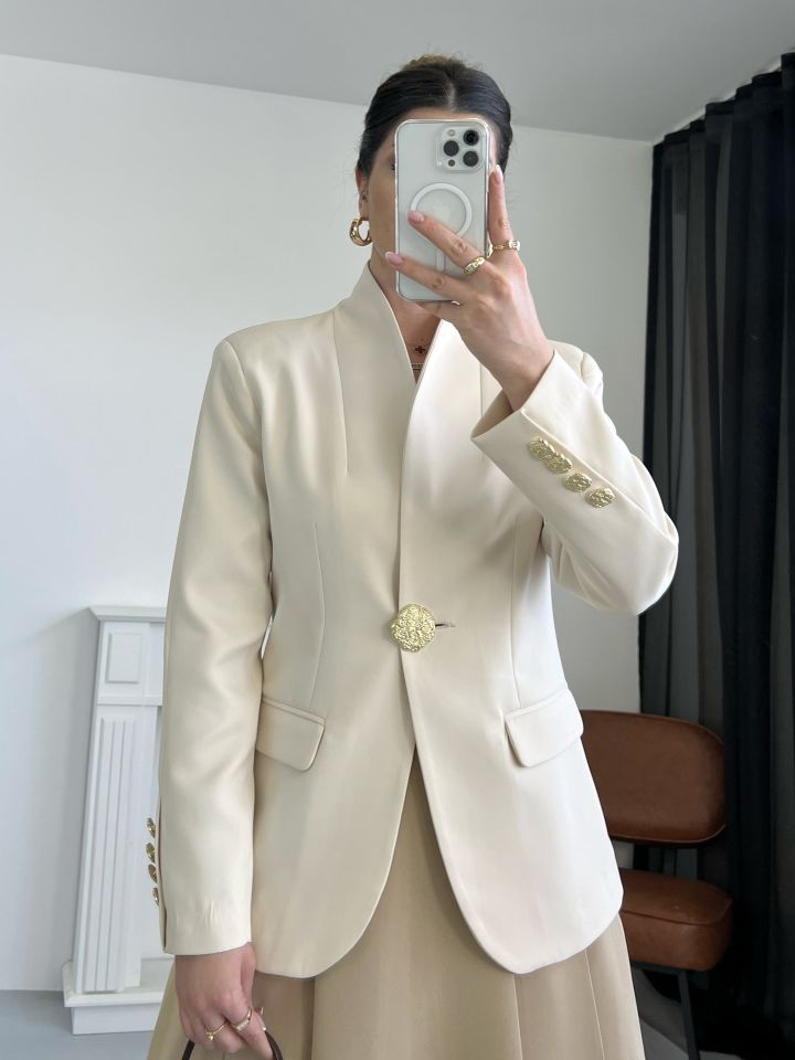 Taş Gold Düğme Detay Blazer Ceket