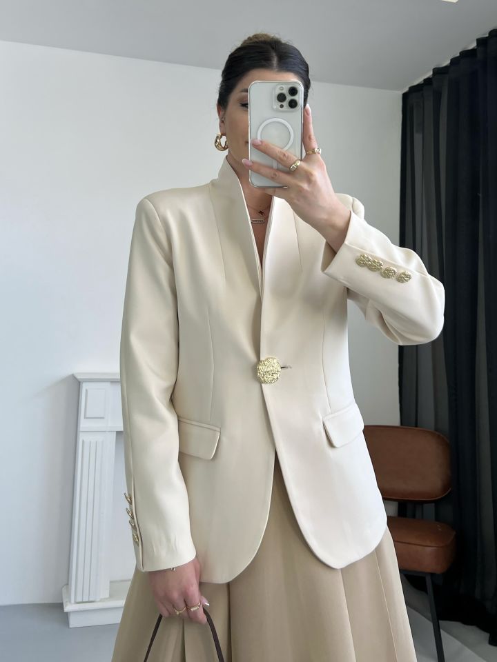 Taş Gold Düğme Detay Blazer Ceket