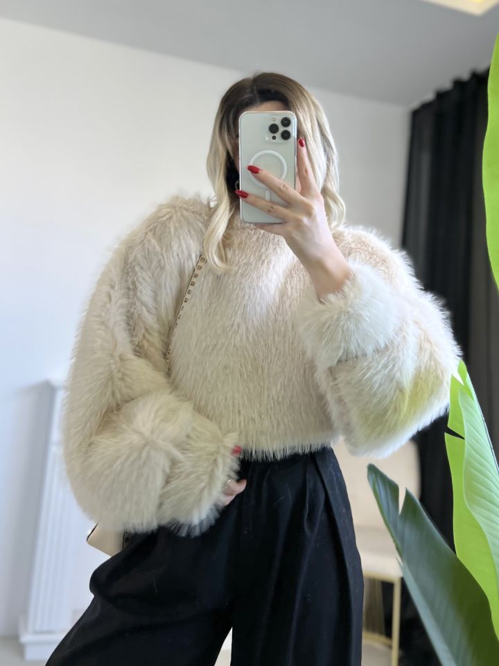 Krem Kürk Detay Crop Bluz
