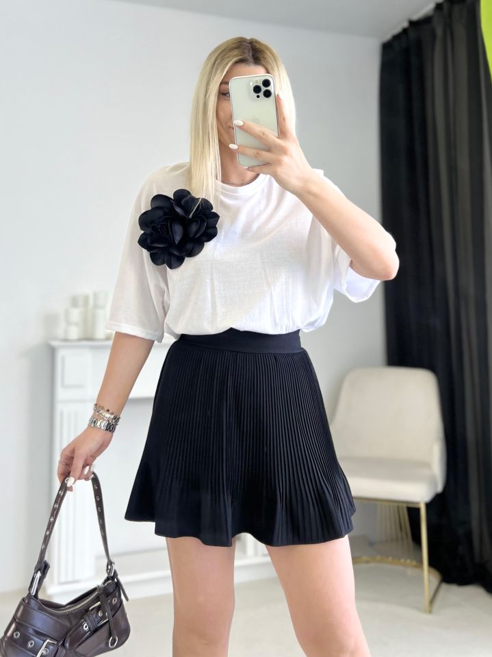 Gül Detay Oversize Tişört