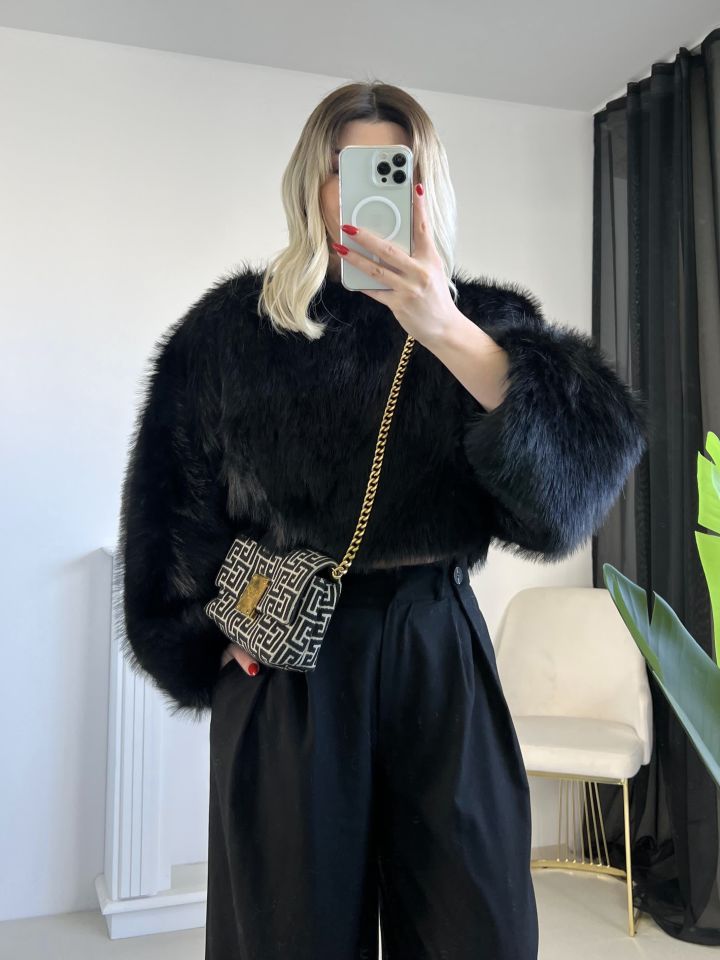 Siyah Kürk Detay Crop Bluz