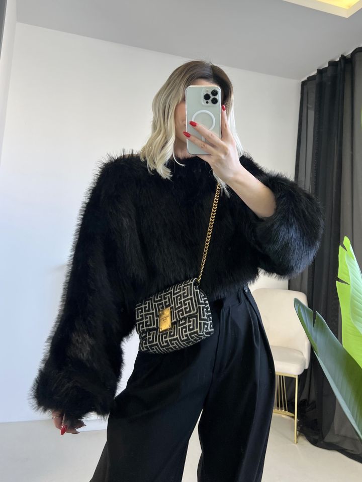 Siyah Kürk Detay Crop Bluz
