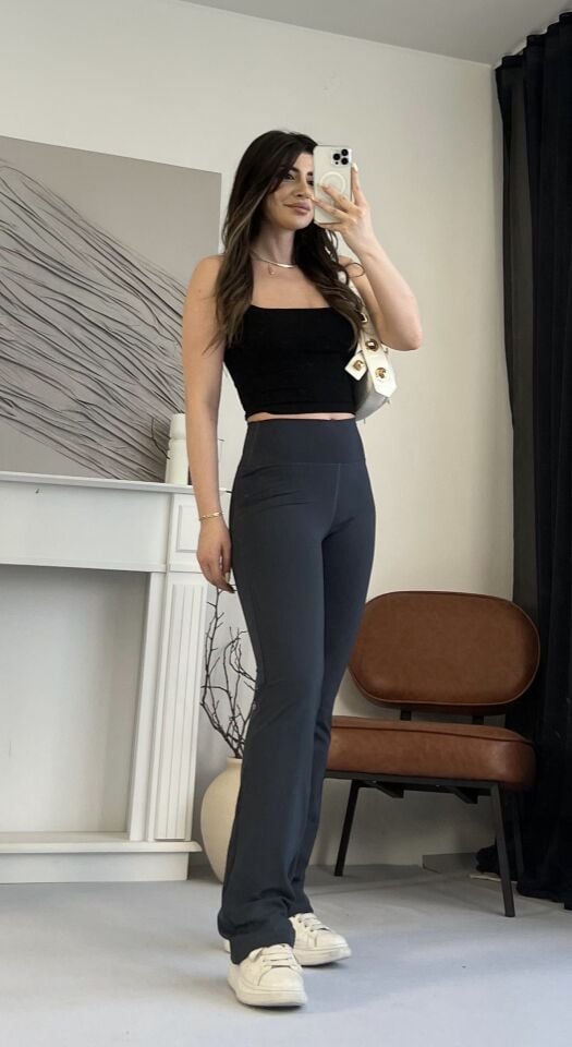 Göğüs Pedli Siyah Crop