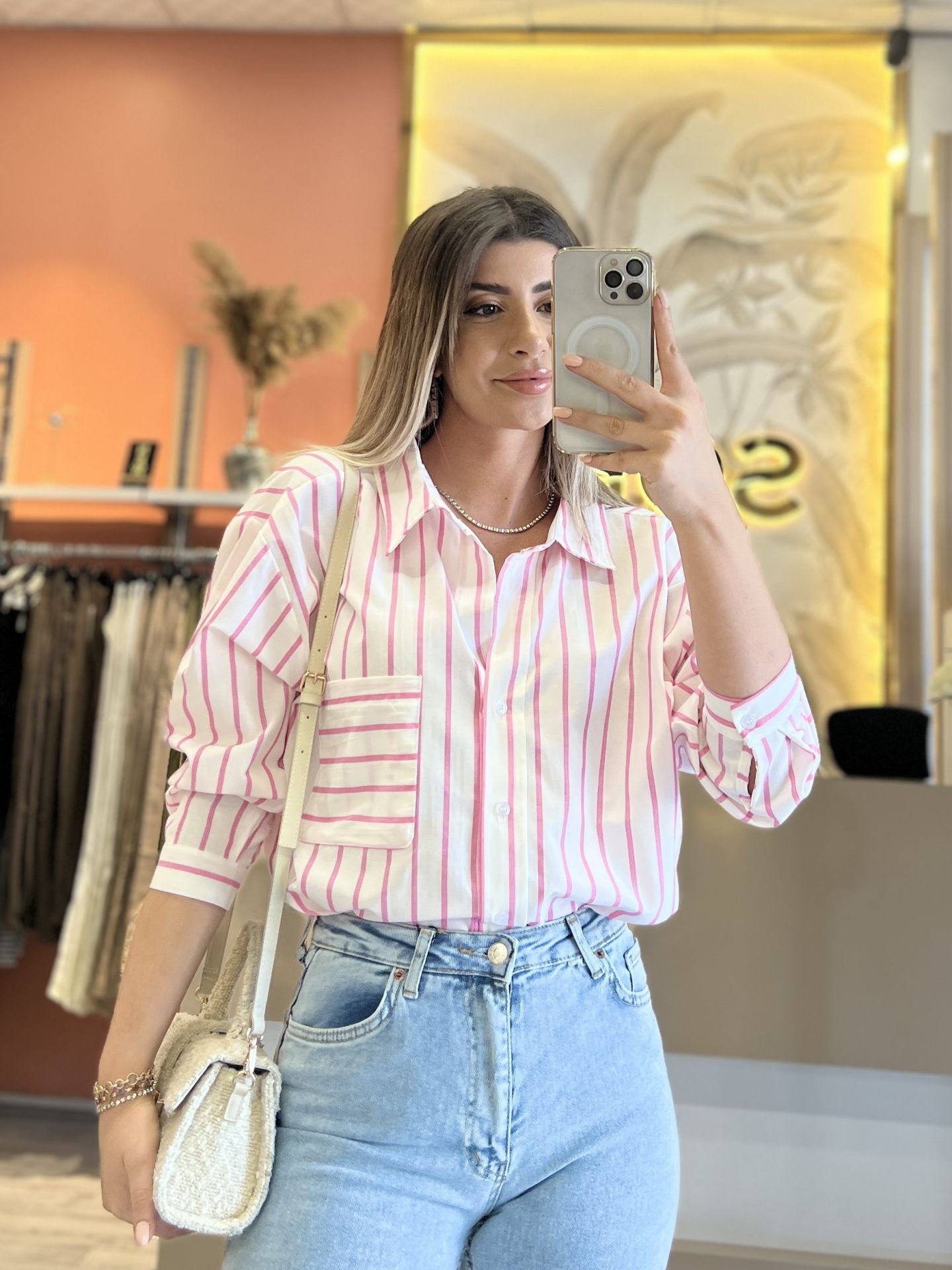 Pembe Çizgili Poplin Gömlek