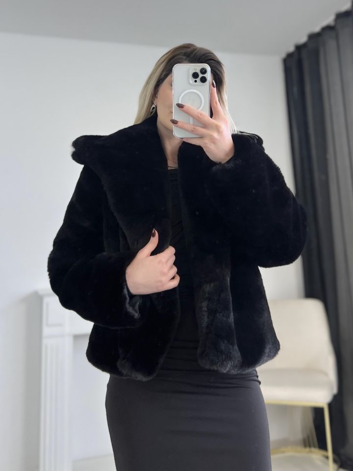 Siyah Premium Peluş Kürk