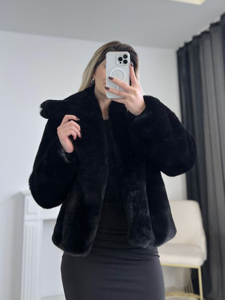 Siyah Premium Peluş Kürk