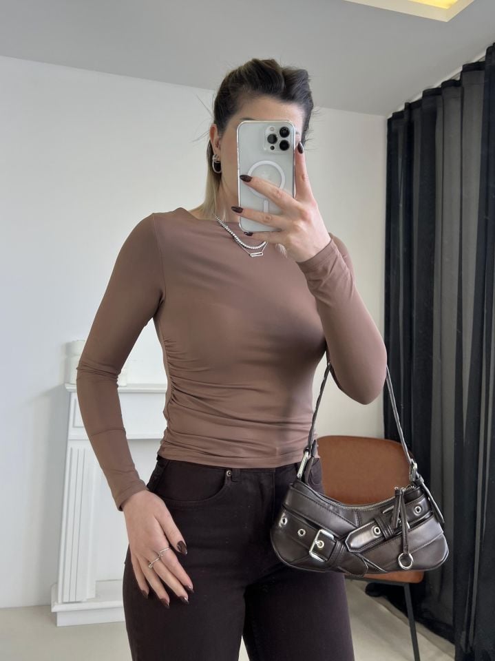 Sütlü Kahve Asimetrik Kesim Bluz