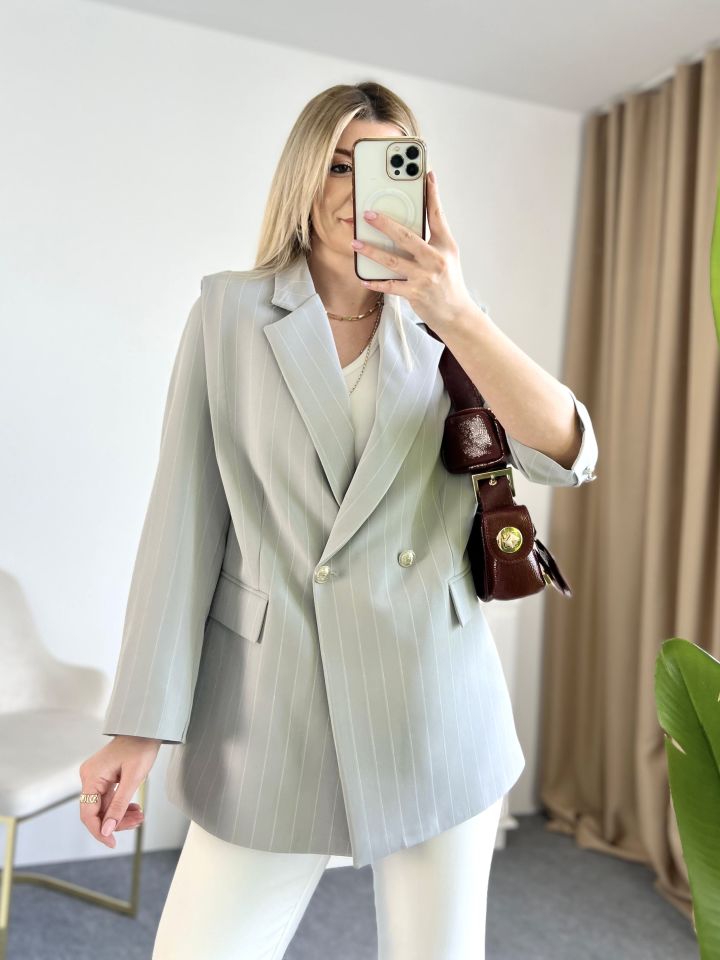 Gri Çizgili  Düğme Detay Blazer Ceket