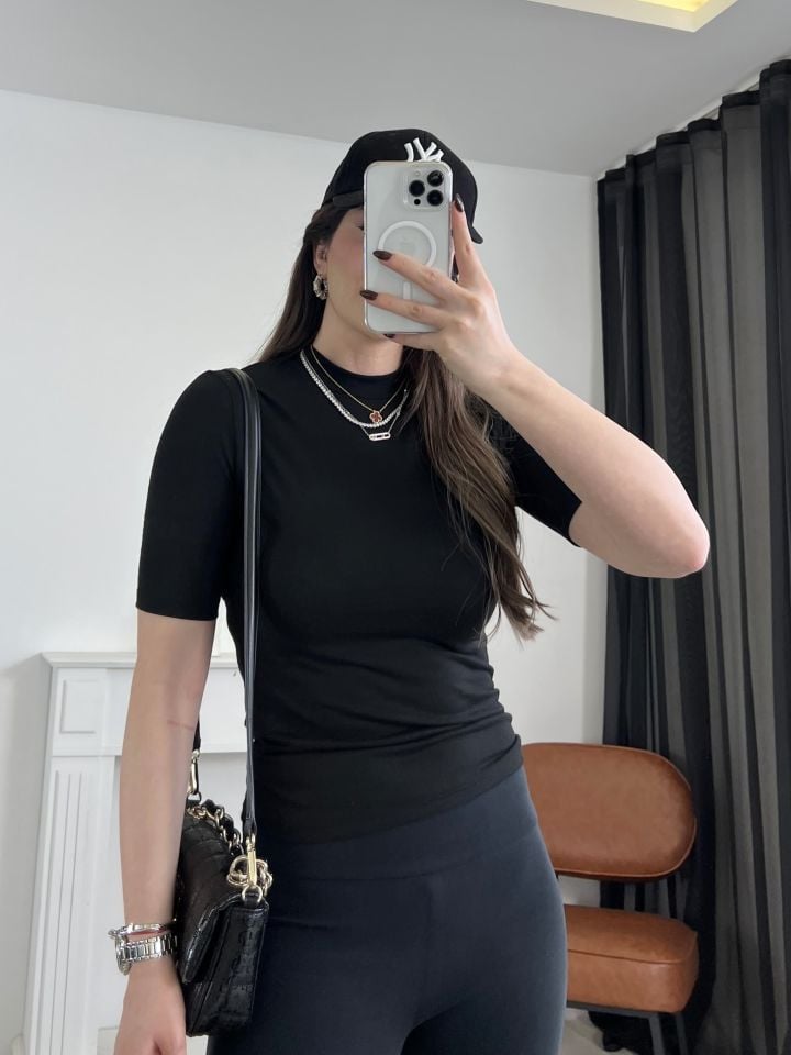 Siyah Mini Dik Yaka Basic Bluz