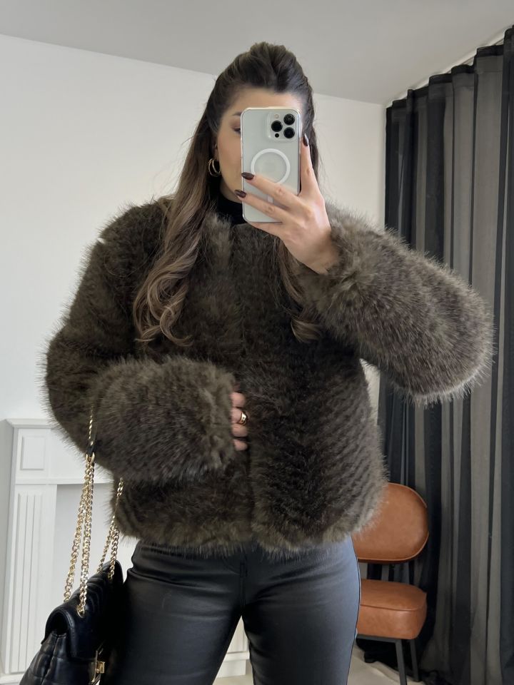 Marka Model Kahve Tasarım Premium Kürk