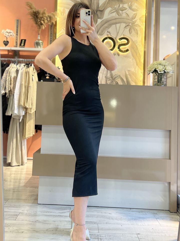 Halter Yaka Siyah Elbise
