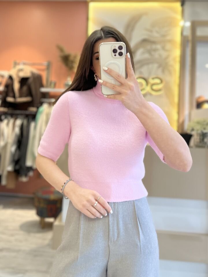 Pembe Yumuşak Dokulu Tam Balıkçı Kazak