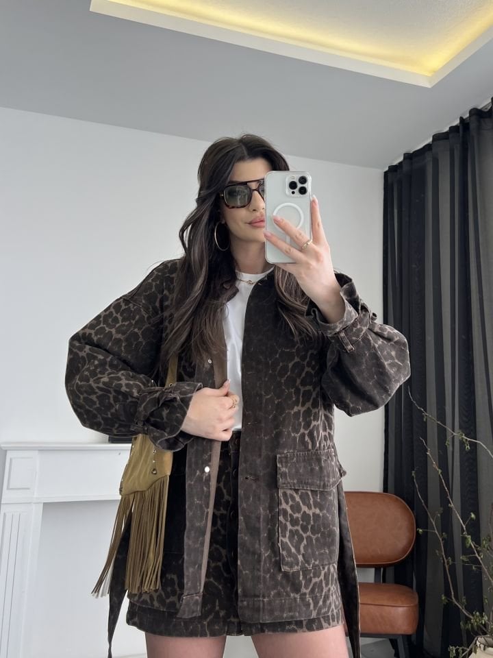 Leopar Desen Kuşaklı Jean Ceket