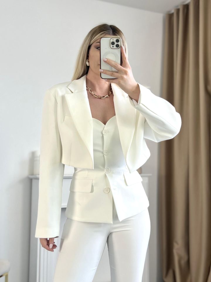 Beyaz Oversize Crop Ceket