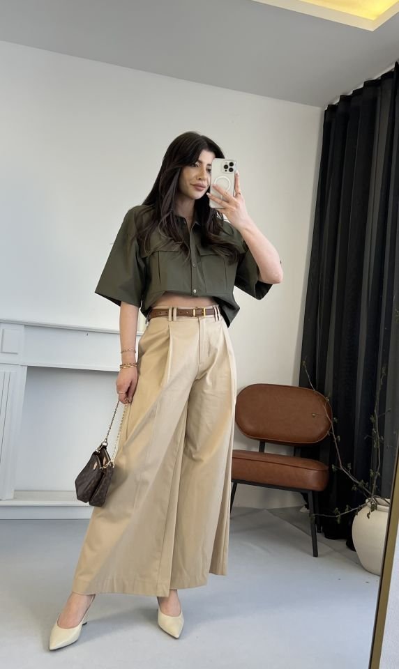Oversize Cep Detaylı Haki gömlek