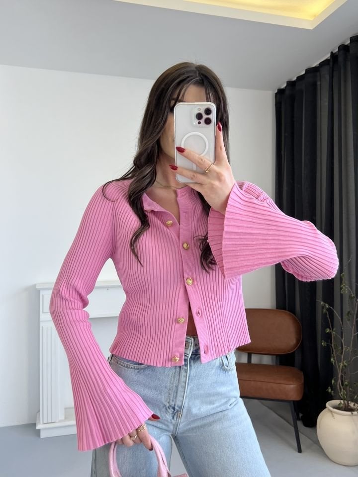 Gold Düğmeli Fitilli Pembe Hırka