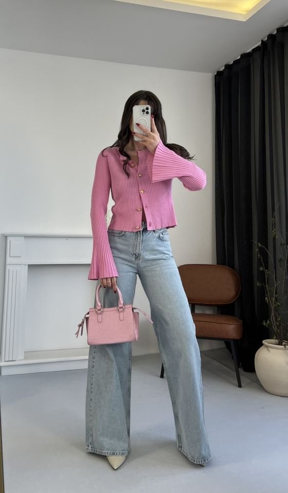 Gold Düğmeli Fitilli Pembe Hırka