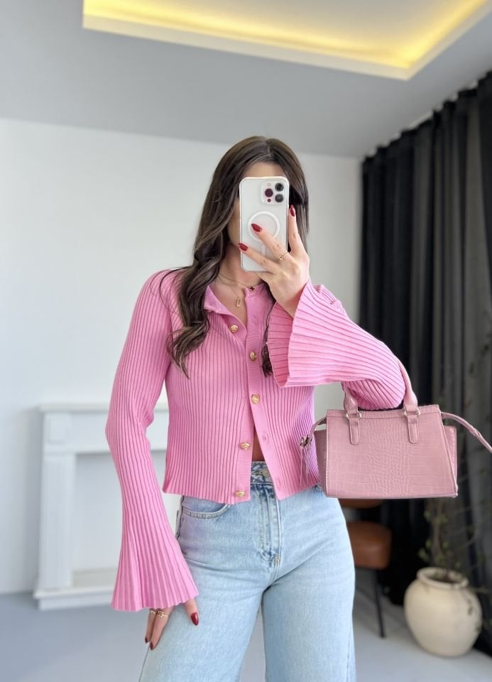 Gold Düğmeli Fitilli Pembe Hırka