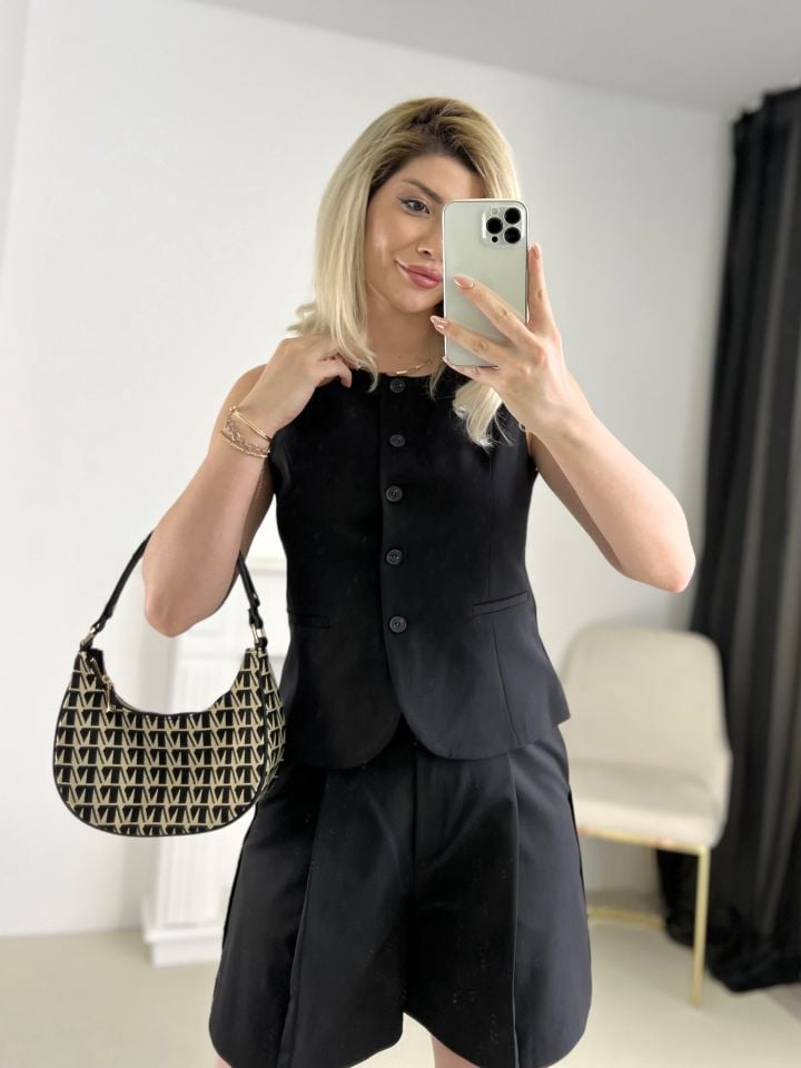 Siyah Premium Yelek Şort Takım