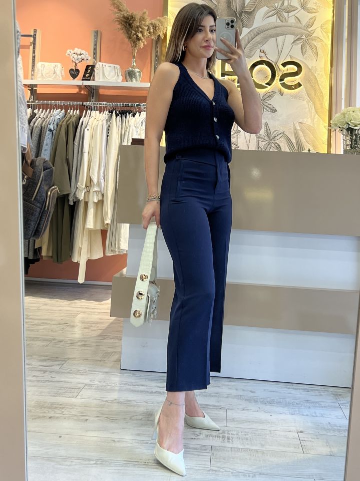 Düğme Detay Lacivert Pantolon