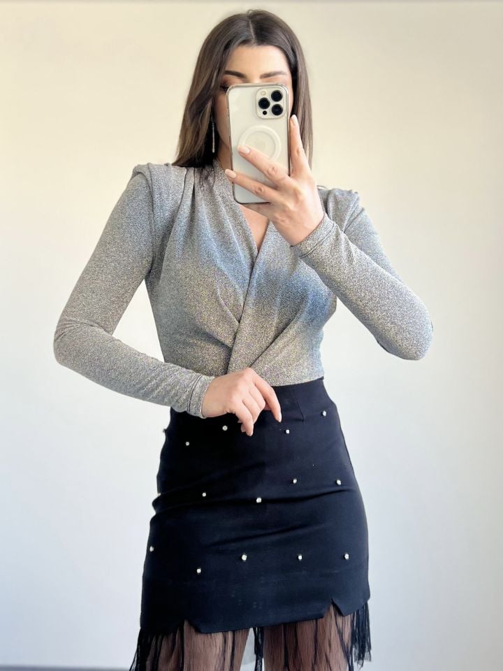 Gümüş Omzu Vatkalı Simli Bodysuit