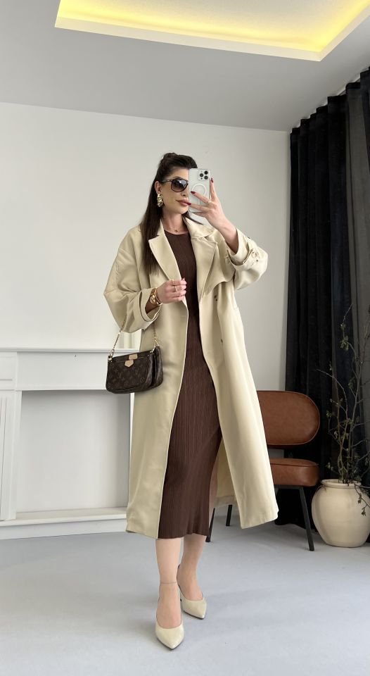 Oversize Kuşaklı Bej Trençkot