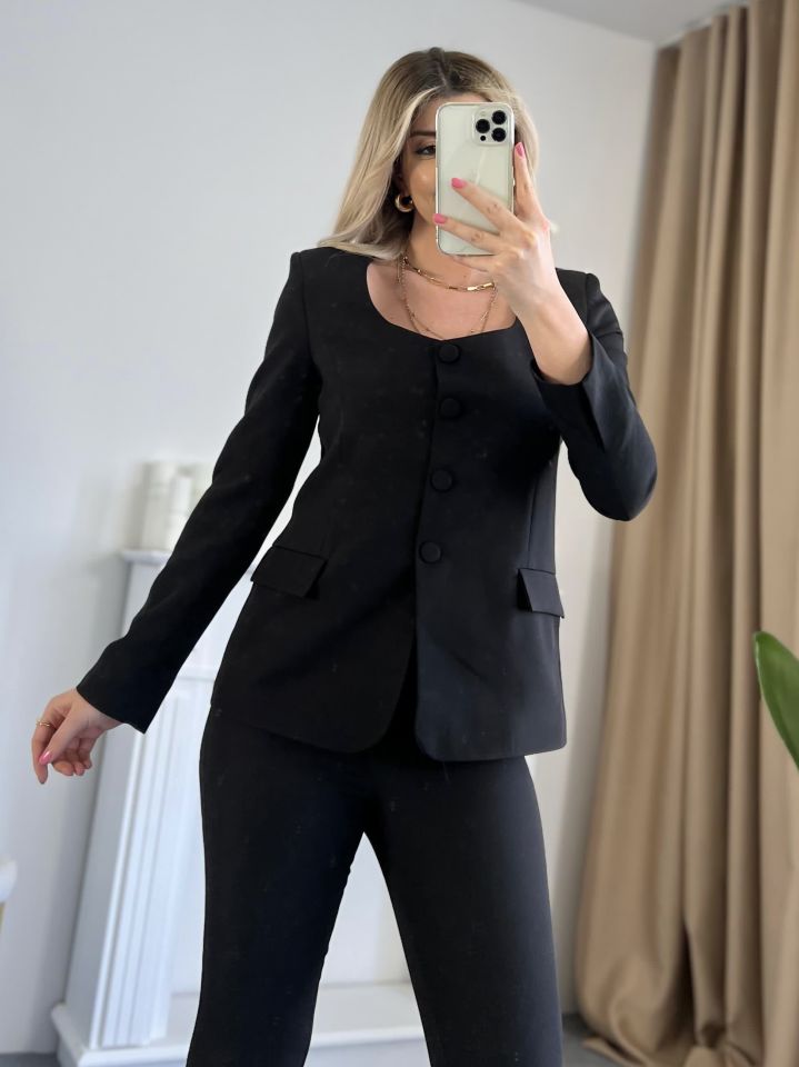 Siyah Yuvarlak Yaka Ceket Pantolon Takım